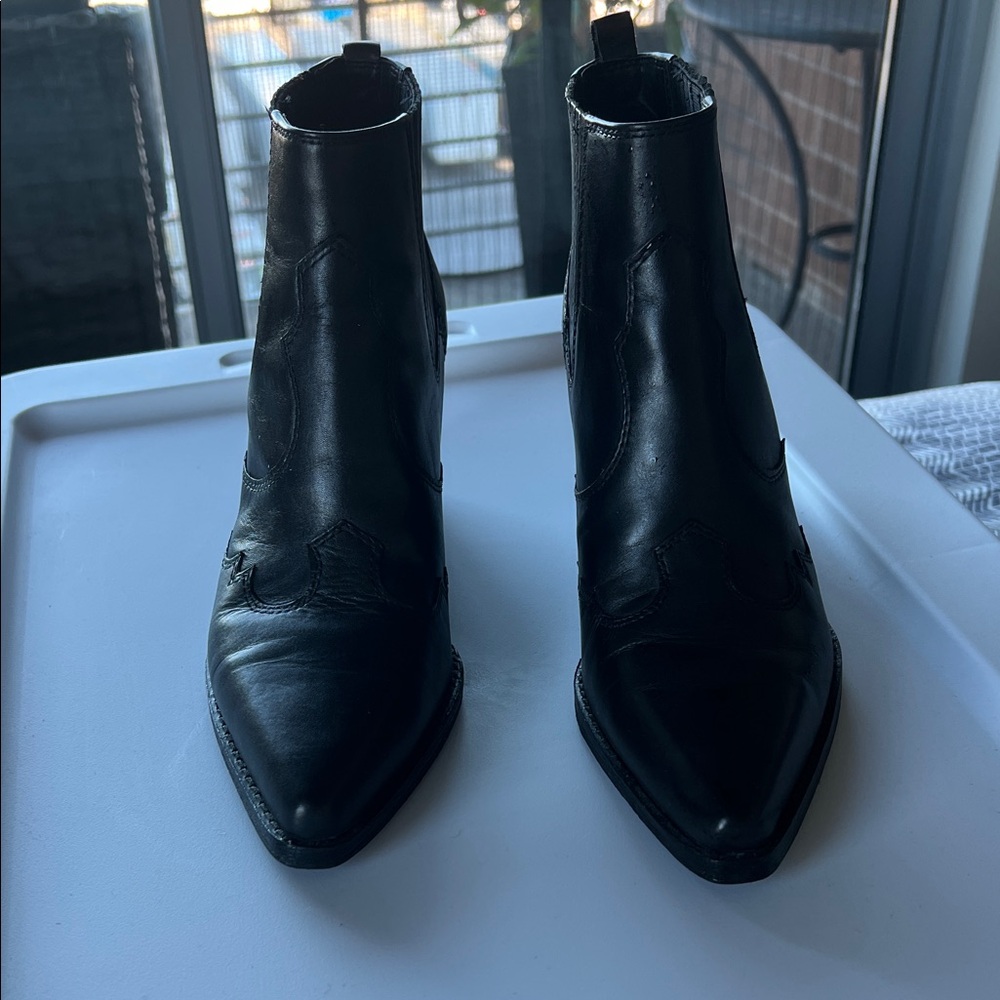 Sam Edelman Black Ankle Booties ....8 1/2